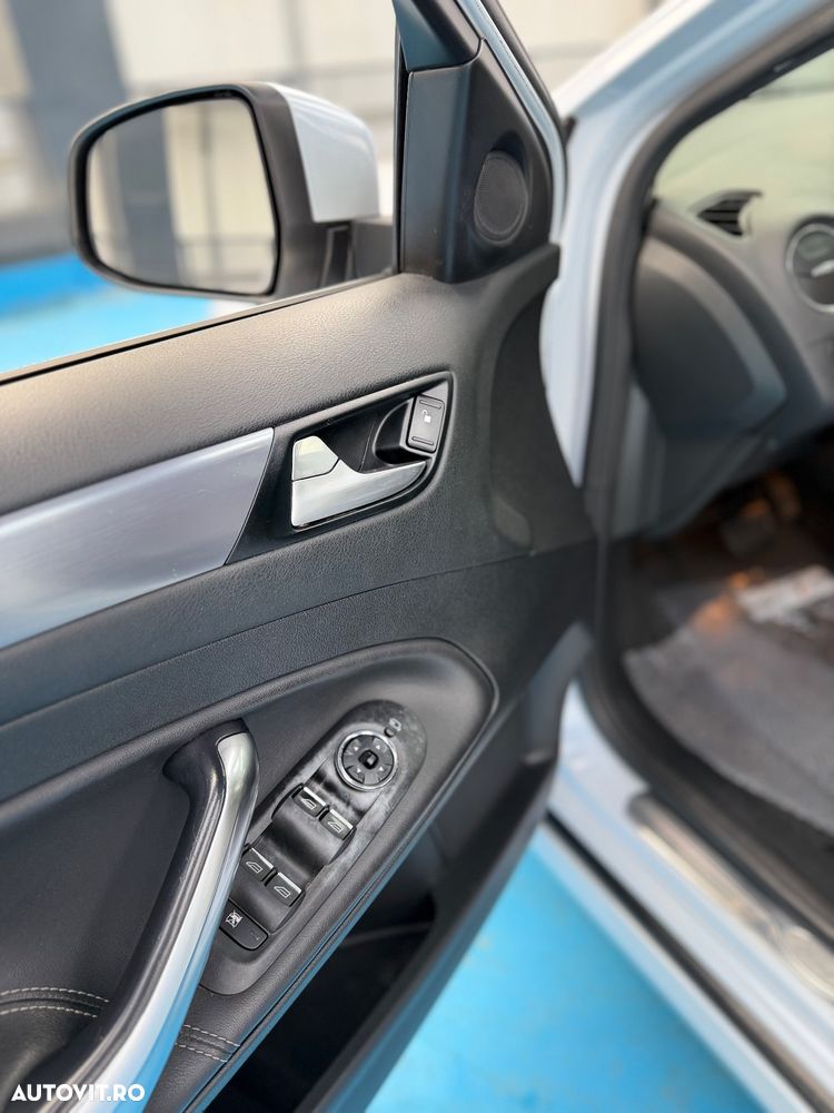 Ford Mondeo 2.0 Duratorq TDCi Powershift Titanium - 27