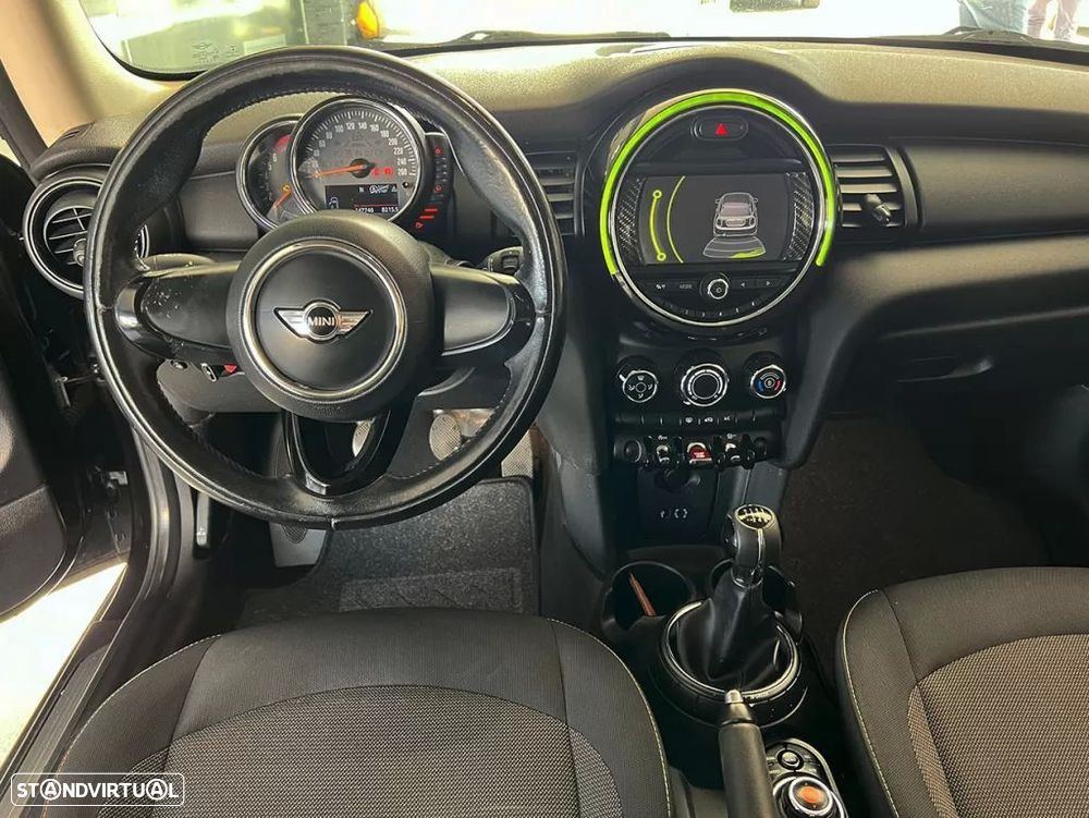 MINI 3 Portas One - 13