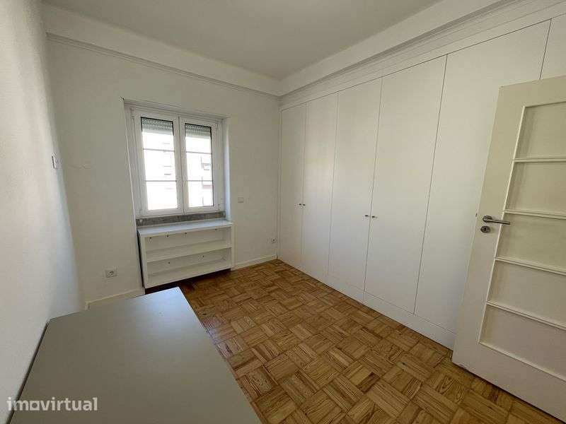 T4 com 3 Casas de Banho no Campo Pequeno – Viva no Coração de Lisboa! - Grande imagem: 4/8