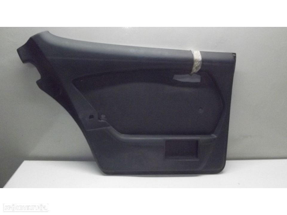 Mercedes 280 se w 116 quartela traseira c/acessorios - 1