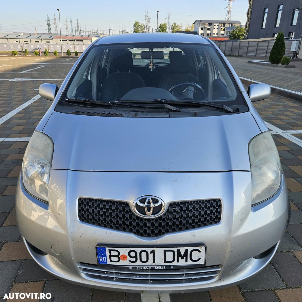 Toyota Yaris - 3