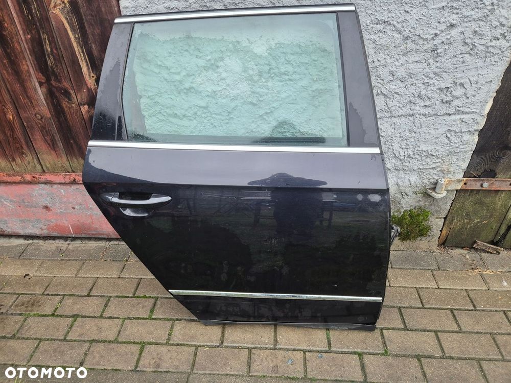 DRZWI KOMPLETNE VW PASSAT B6 KOMBI PRAWY TYŁ - 1