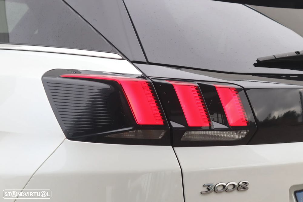 Peugeot 3008 1.5 BlueHDi GT Line EAT8 - 42