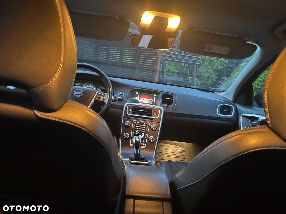 Volvo S60 D3 Kinetic - 7