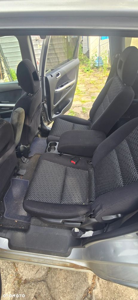 Honda Stream 2.0i ES - 18