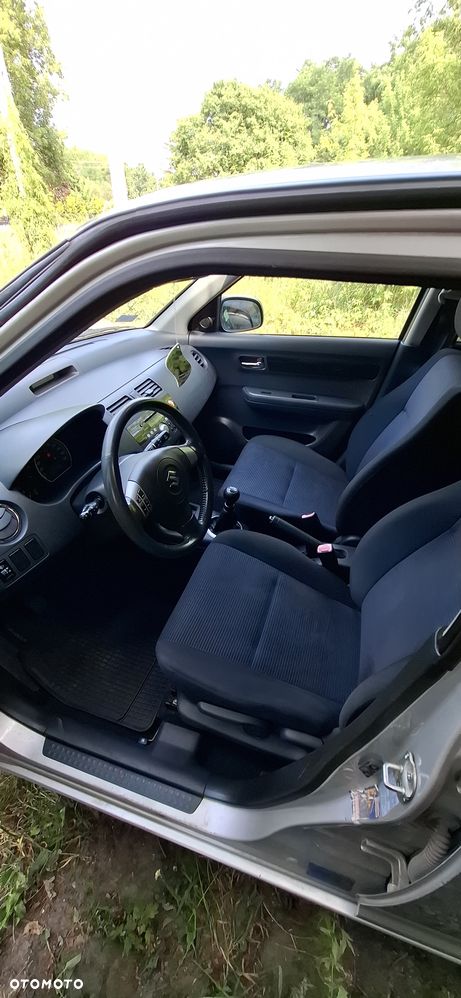 Suzuki Swift 1.3 Comfort - 23