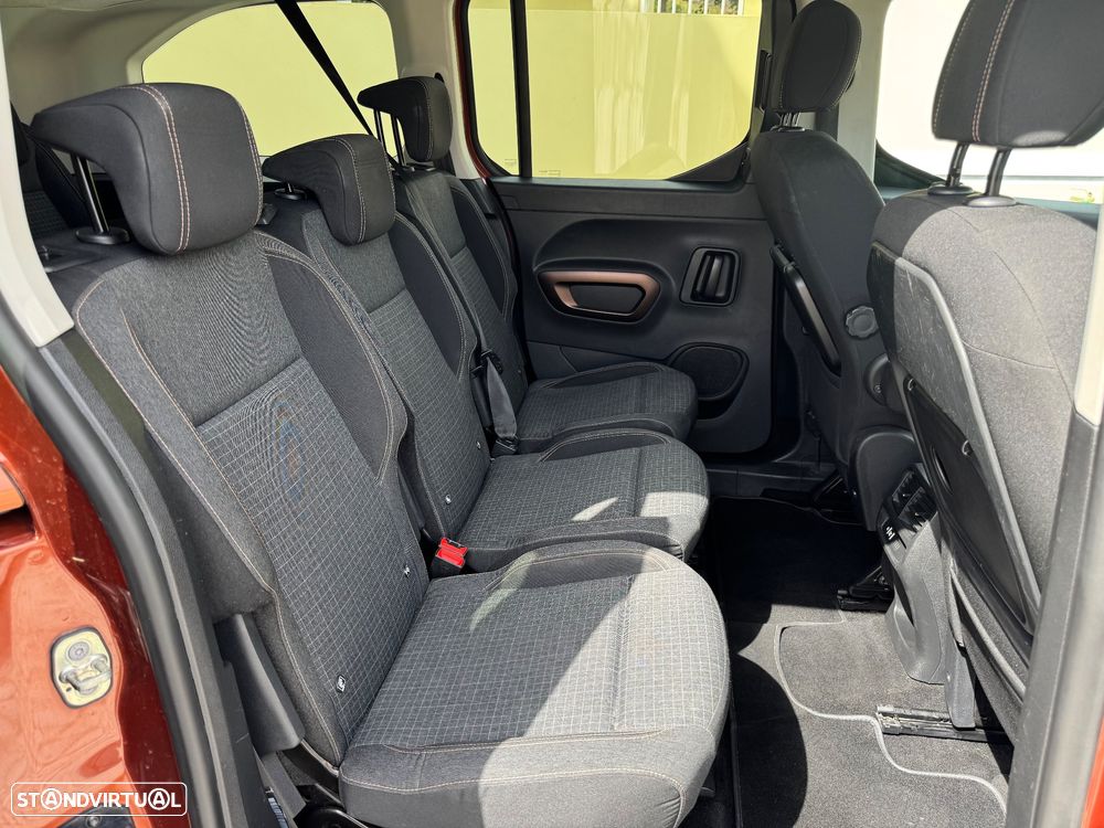 Peugeot Rifter 1.5 BlueHDi Long GT Line EAT8 - 12