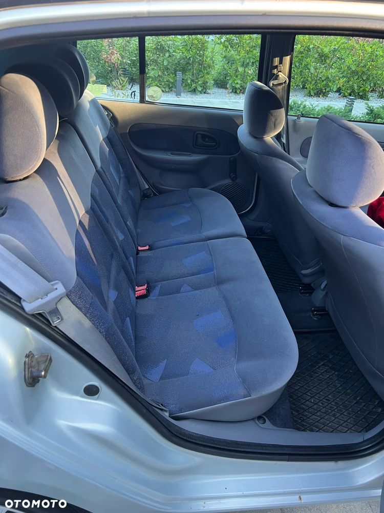 Renault Clio 1.4 RT - 8