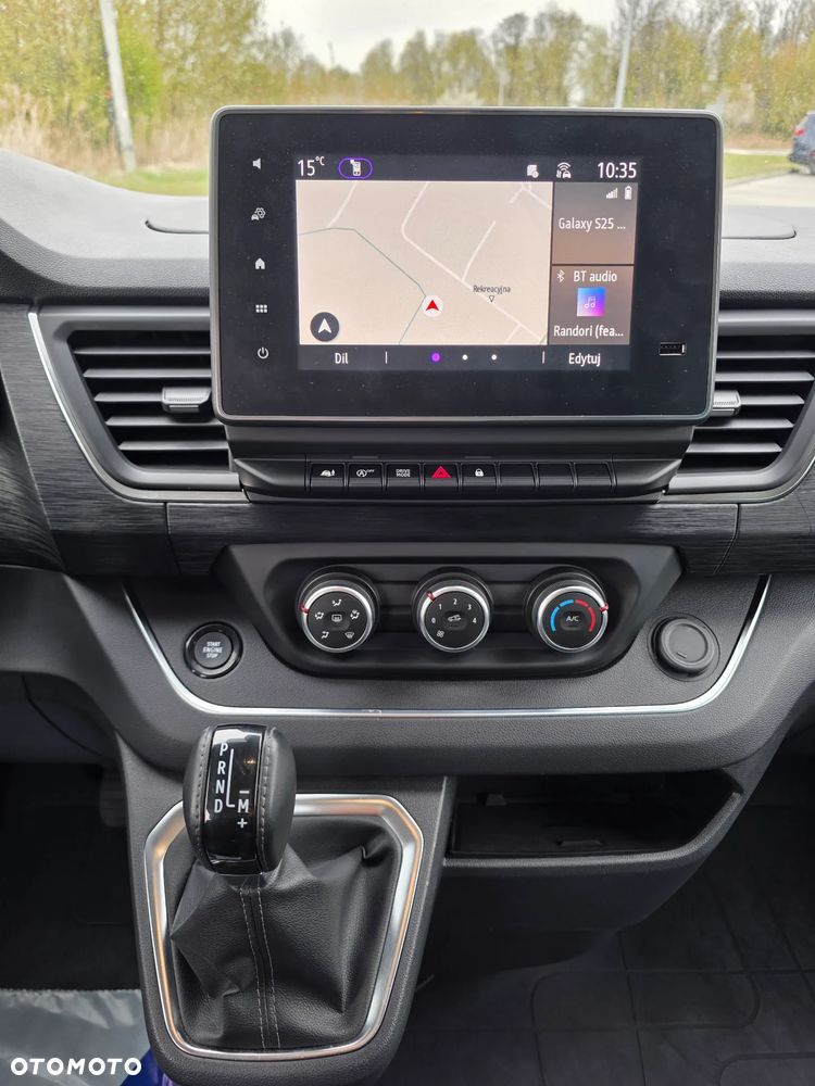 Renault Trafic - 30