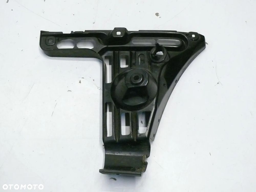 ŚLIZG LEWY ZDERZAKA TYLNEGO PROWADNICA BMW 6 E63 E64