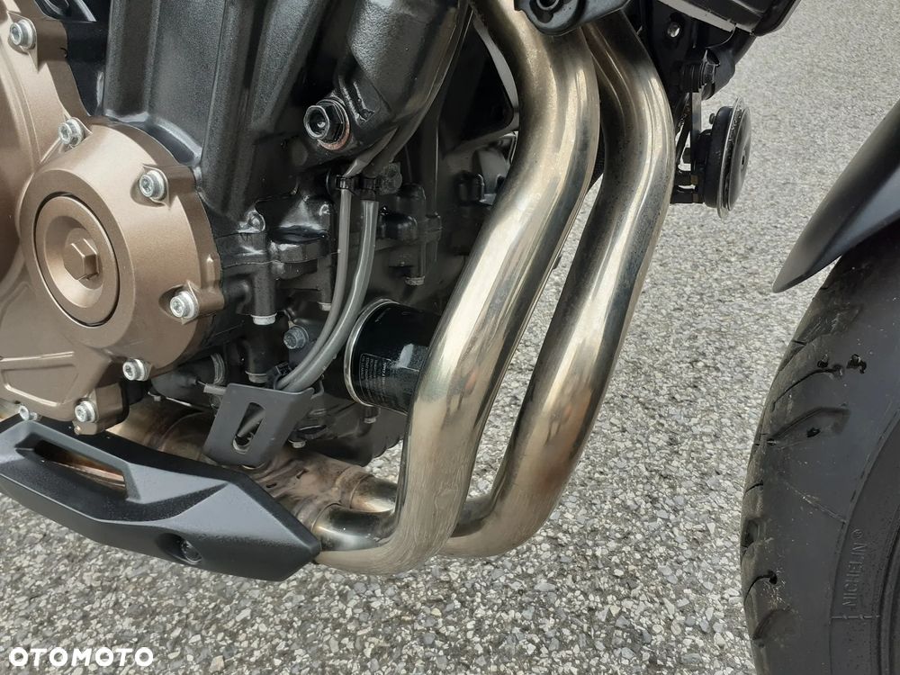 Honda CB - 4