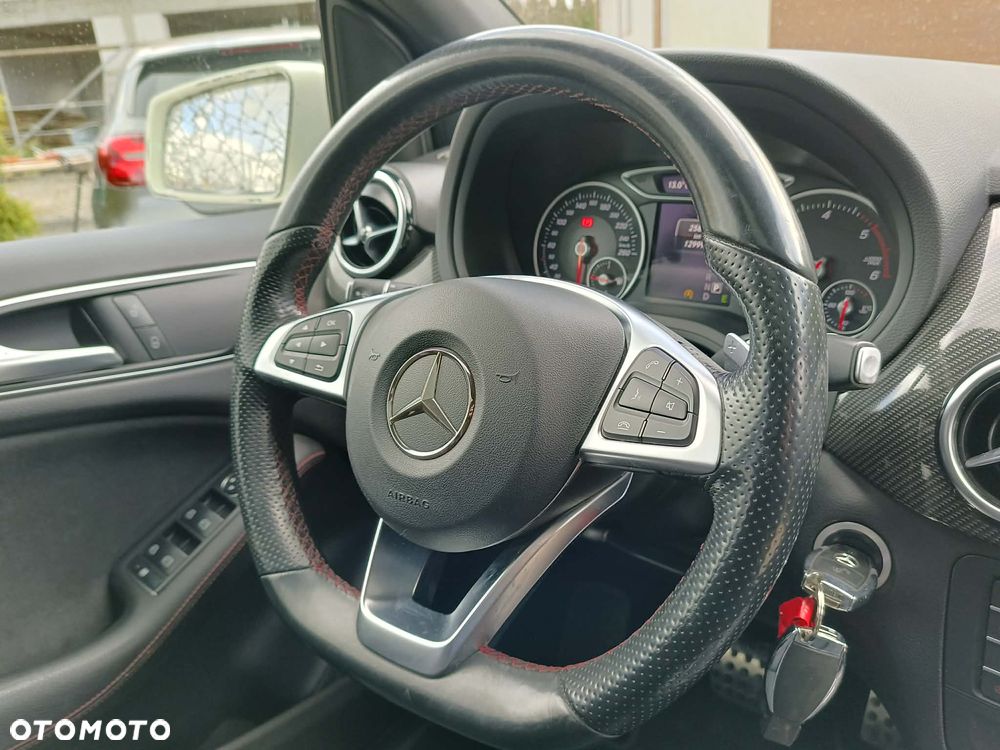 Mercedes-Benz Klasa B 200 (CDI) d 4Matic 7G-DCT AMG Line - 36