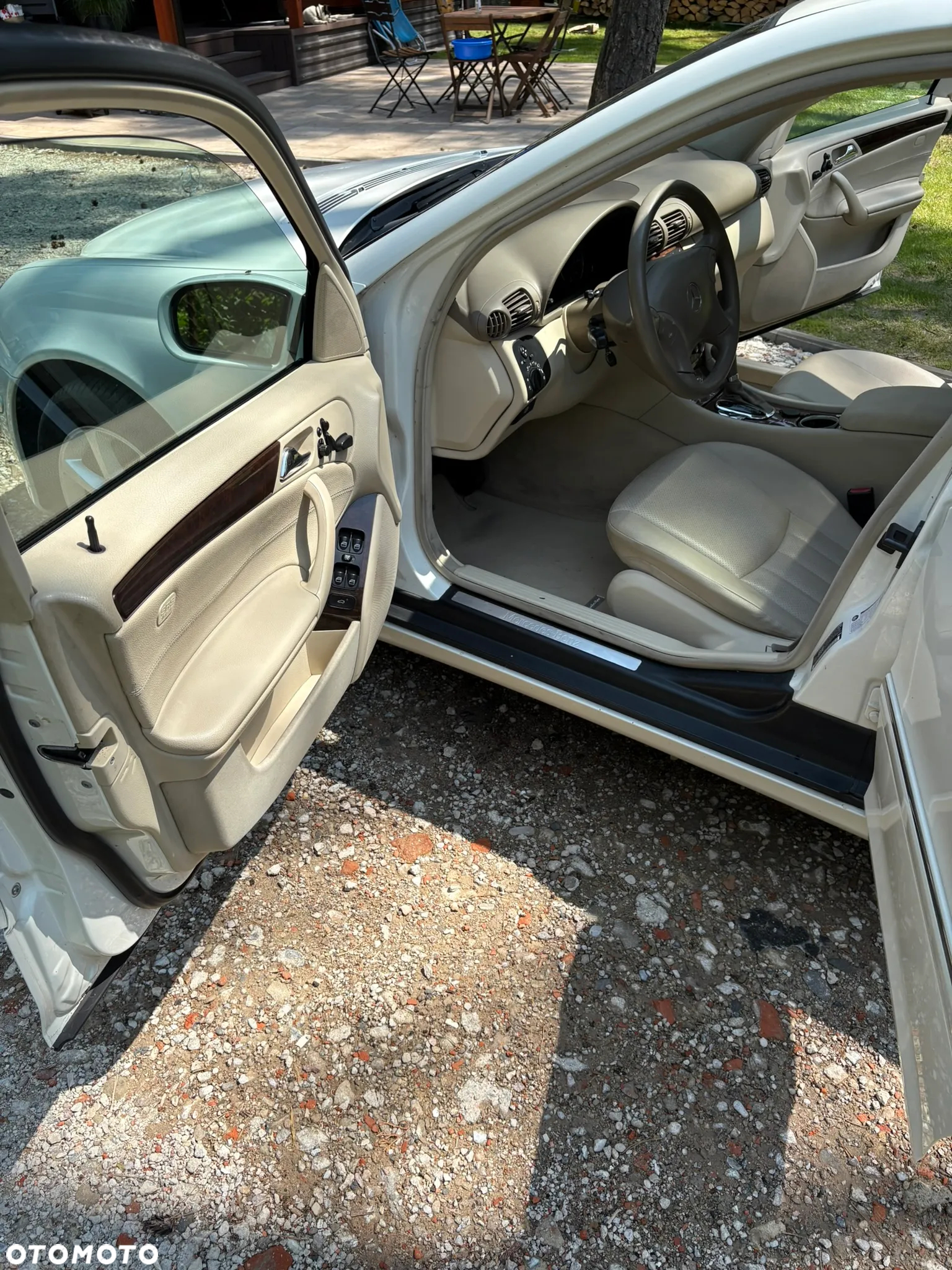 Mercedes-Benz Klasa C 280 Avantgarde 4-Matic - 9