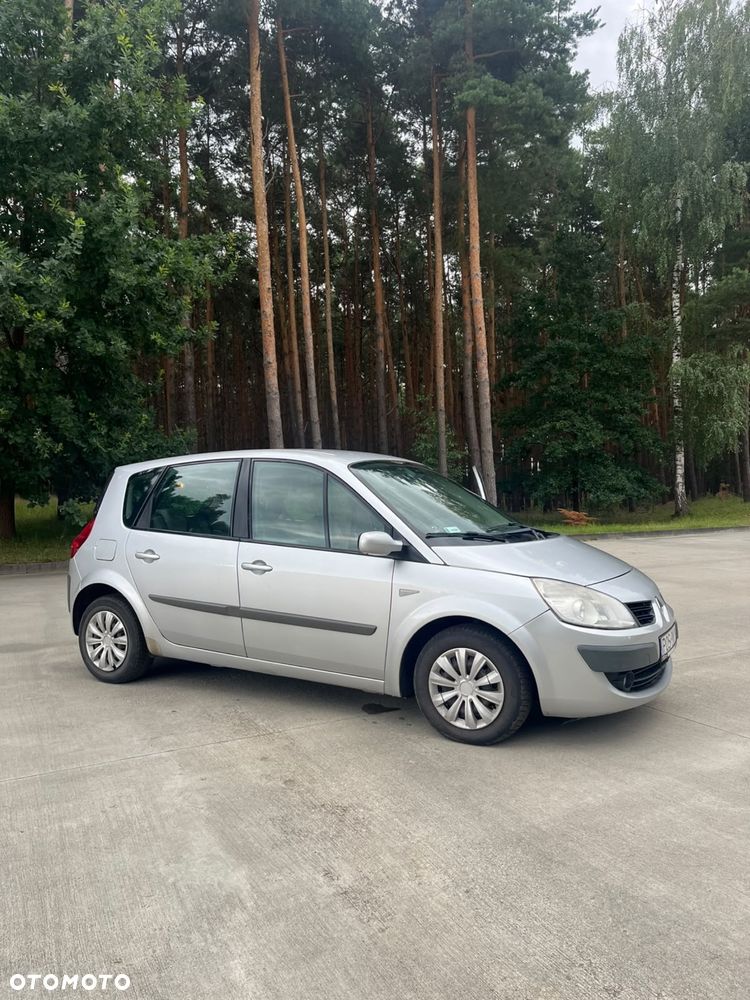 Renault Scenic - 2
