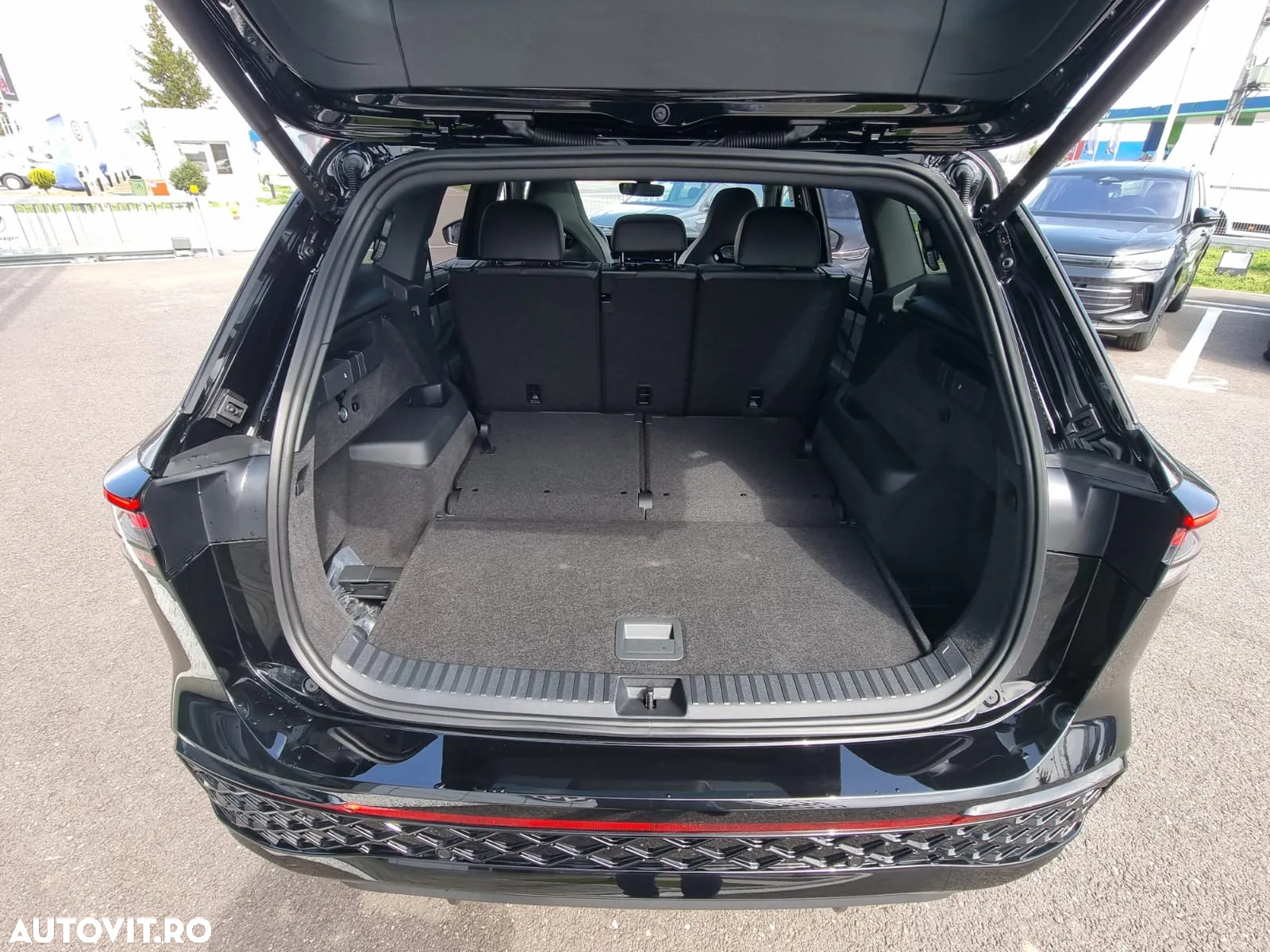 Volkswagen Tayron 2.0 TDI 4Motion DSG R-Line - 15