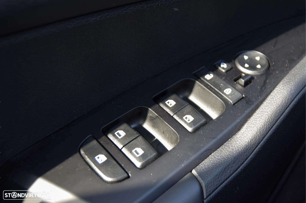 Kia Sportage 1.6 T-GDI Drive - 20