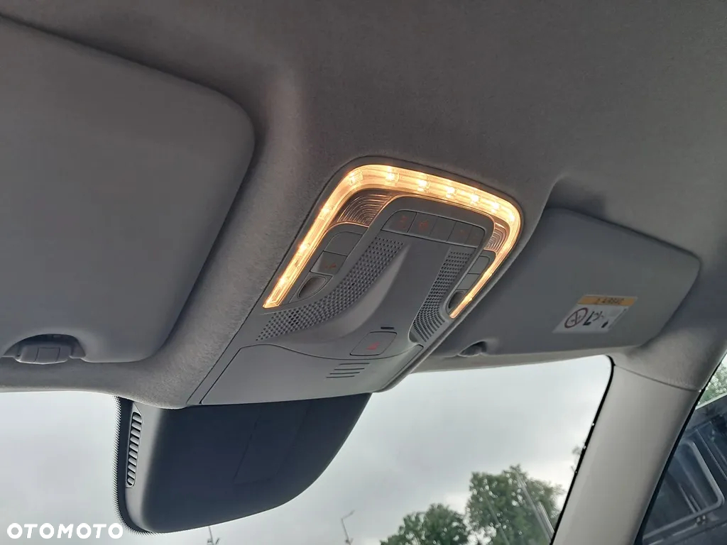 Mercedes-Benz Vito - 16