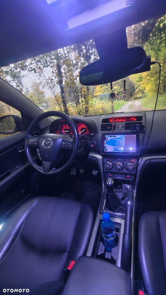 Mazda 6 2.2 CD Exclusive + - 6