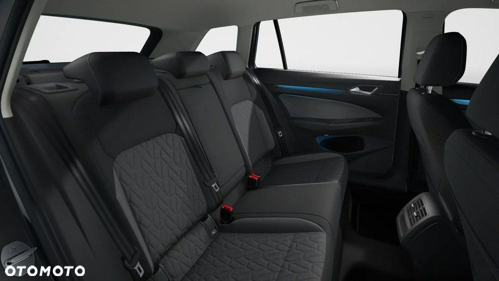 Volkswagen Golf - 13