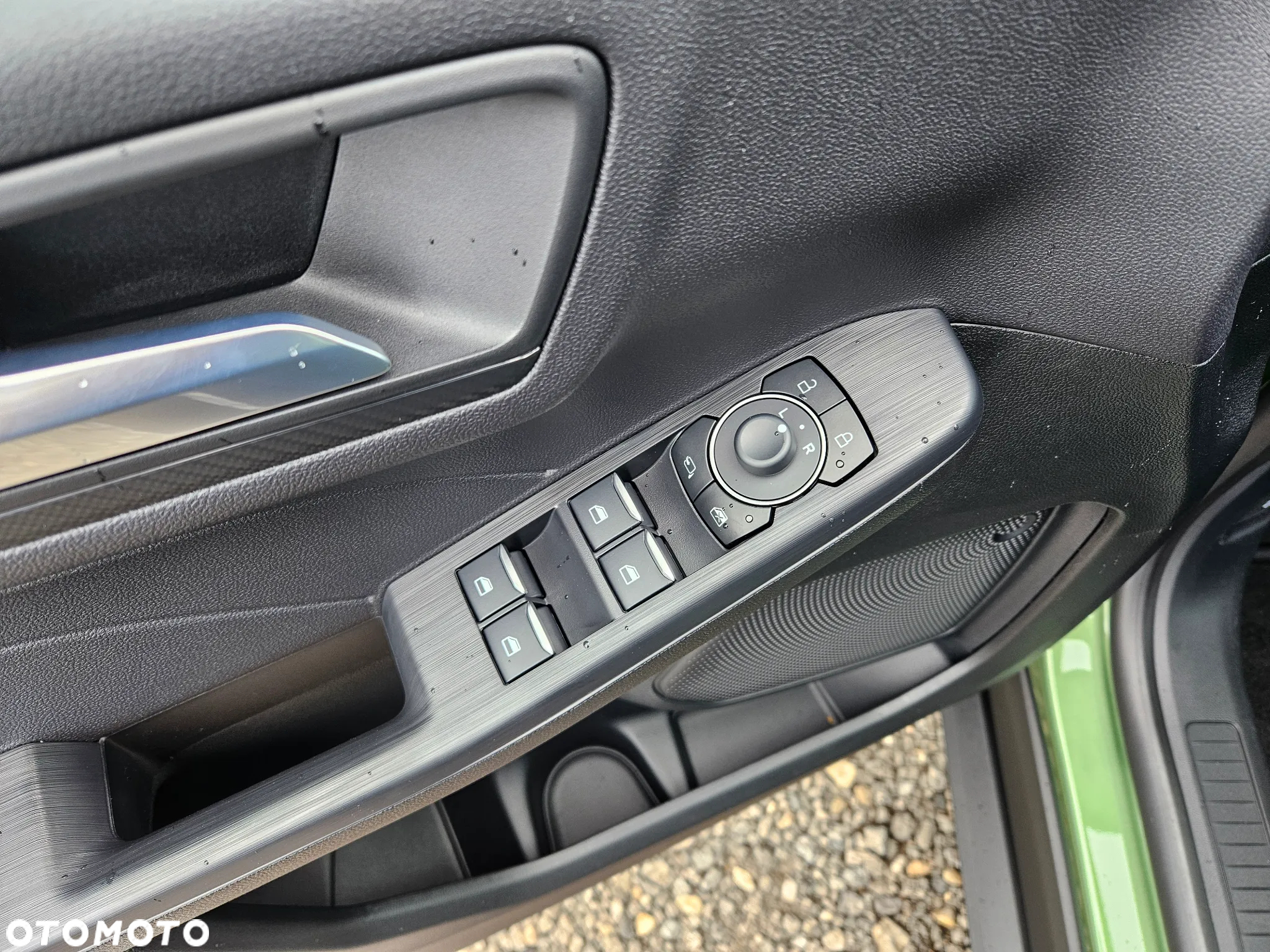 Ford Kuga 2.5 FHEV FWD ST-Line - 21