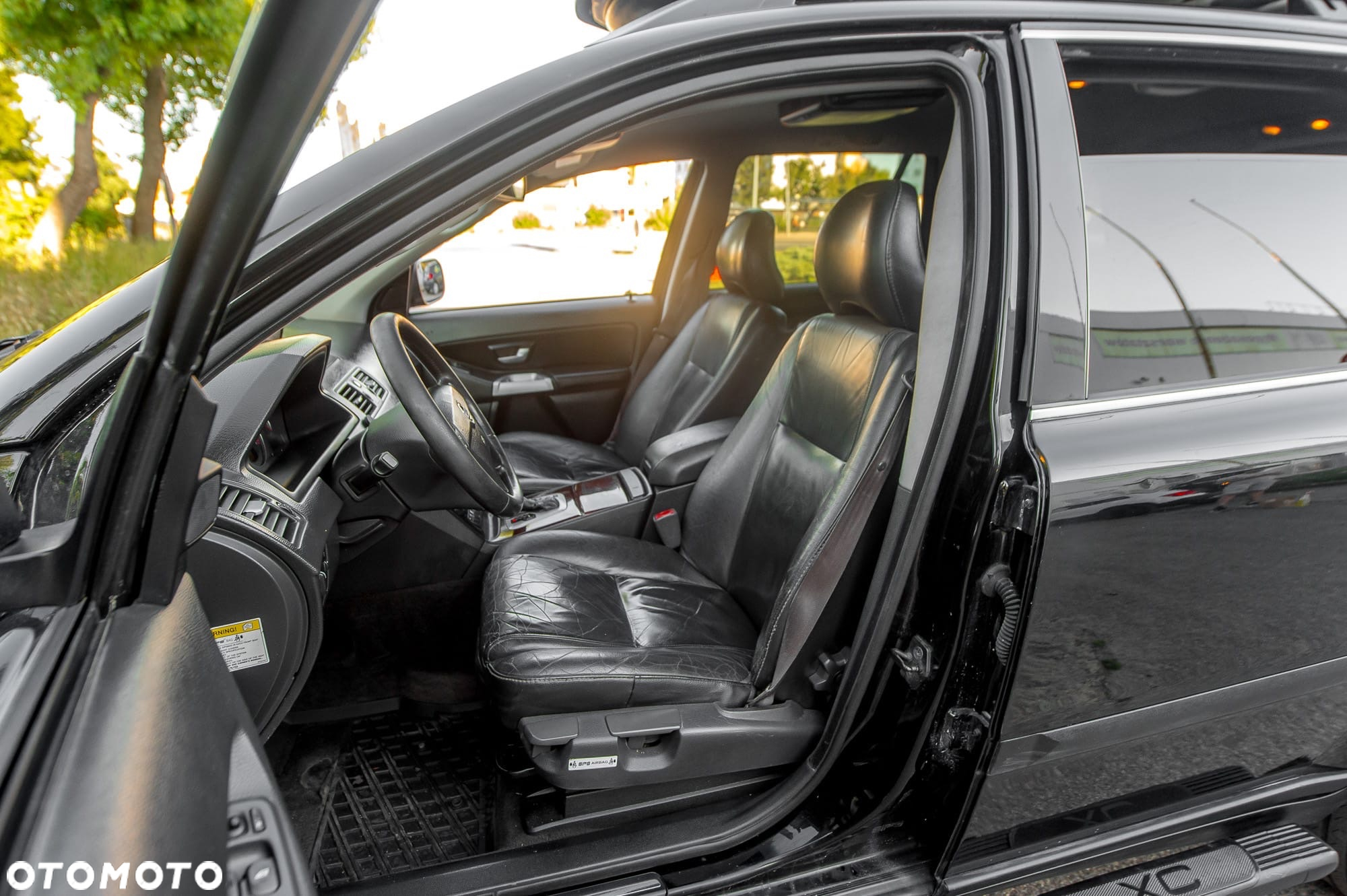Volvo XC 90 2.4 D5 - 23