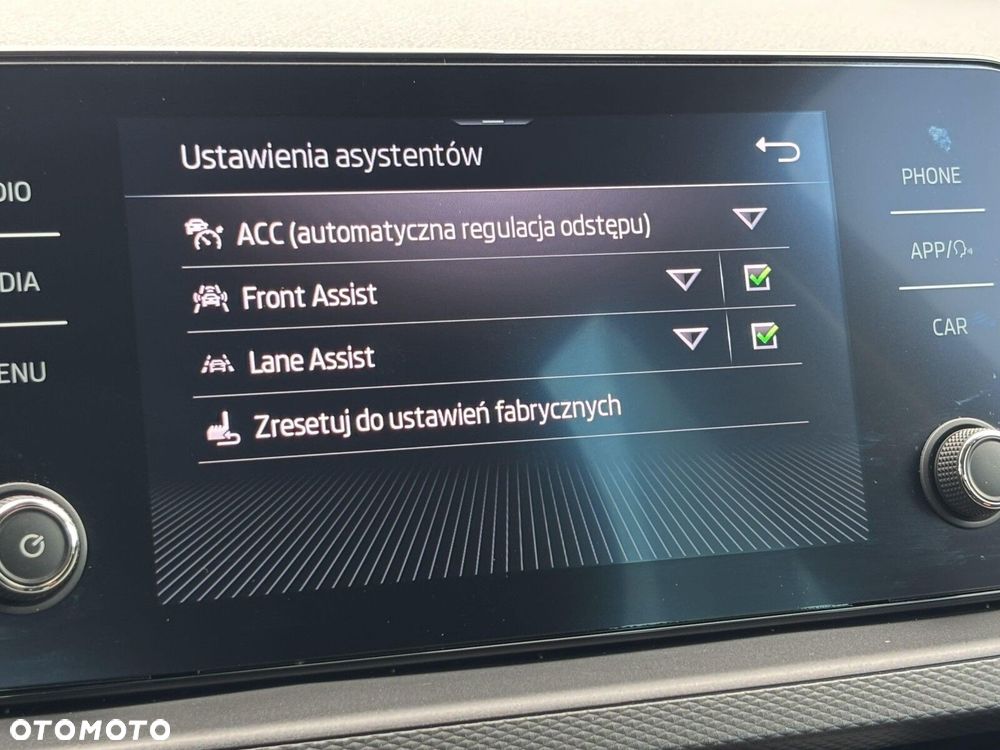 Skoda Kamiq 1.0 TSI Ambition DSG - 29