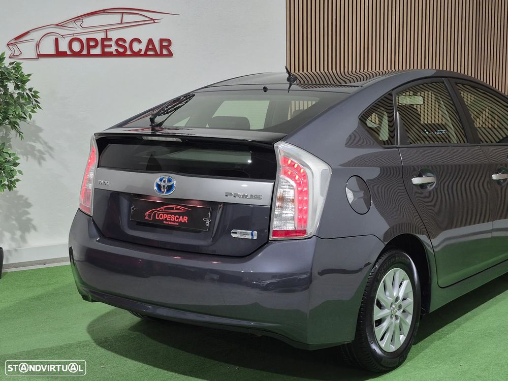 Toyota Prius 1.8 Plug-In Pack Premium - 7