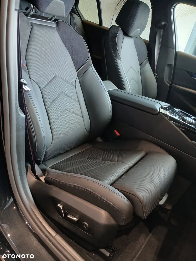 BMW Seria 5 520d mHEV - 32