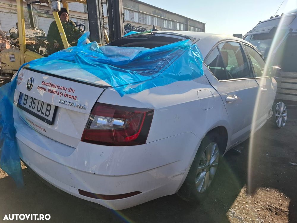Compresor clima ac 3Q0816803B 1.5 tfsi DPCA Skoda Octavia 3 [facelift - 5