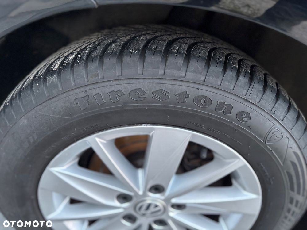 Volkswagen Golf - 18