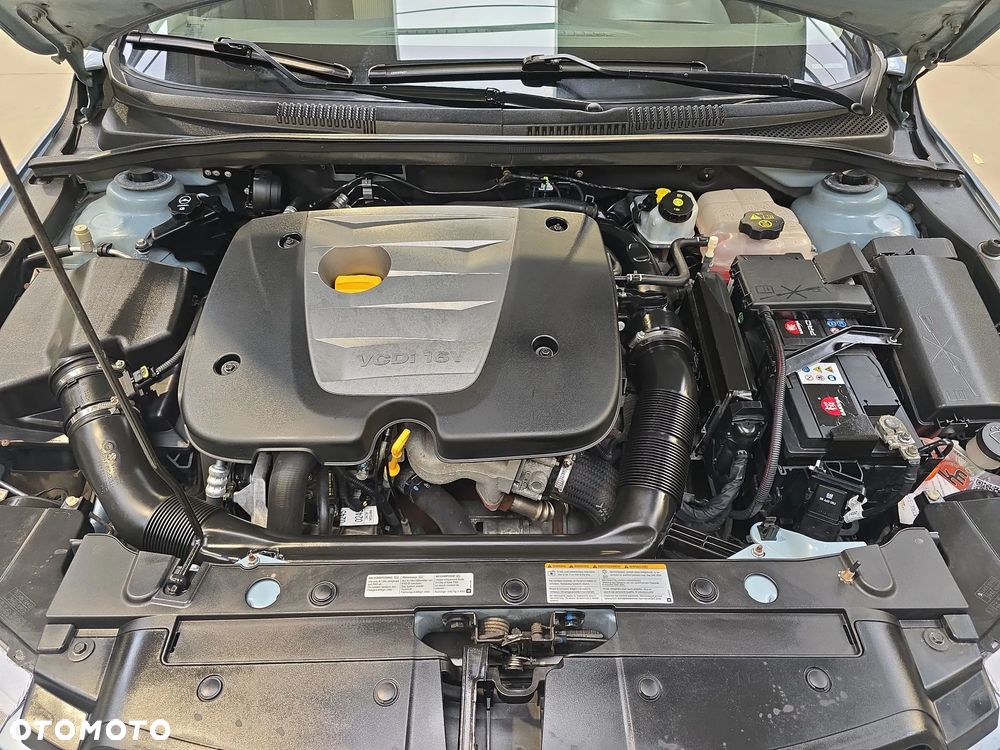 Chevrolet Cruze 2.0 VDCi Base - 29