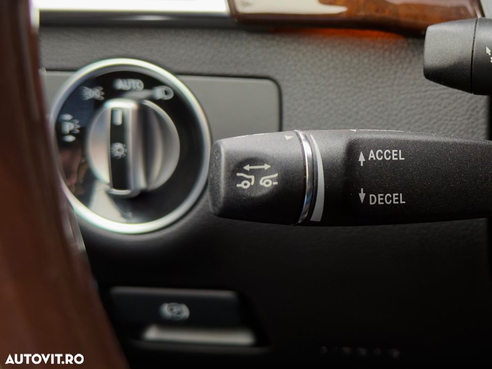 Mercedes-Benz GL - 27