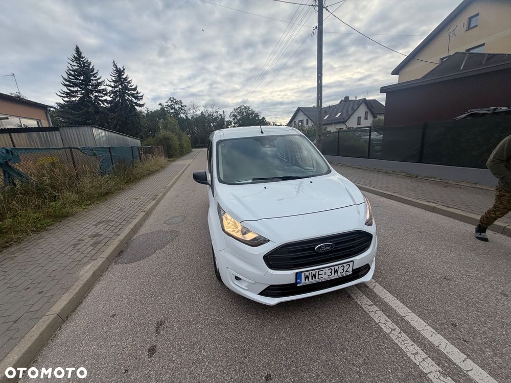 Ford Transit Connect - 19