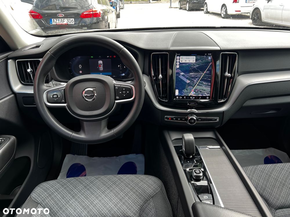 Volvo XC 60 B4 D Core - 18