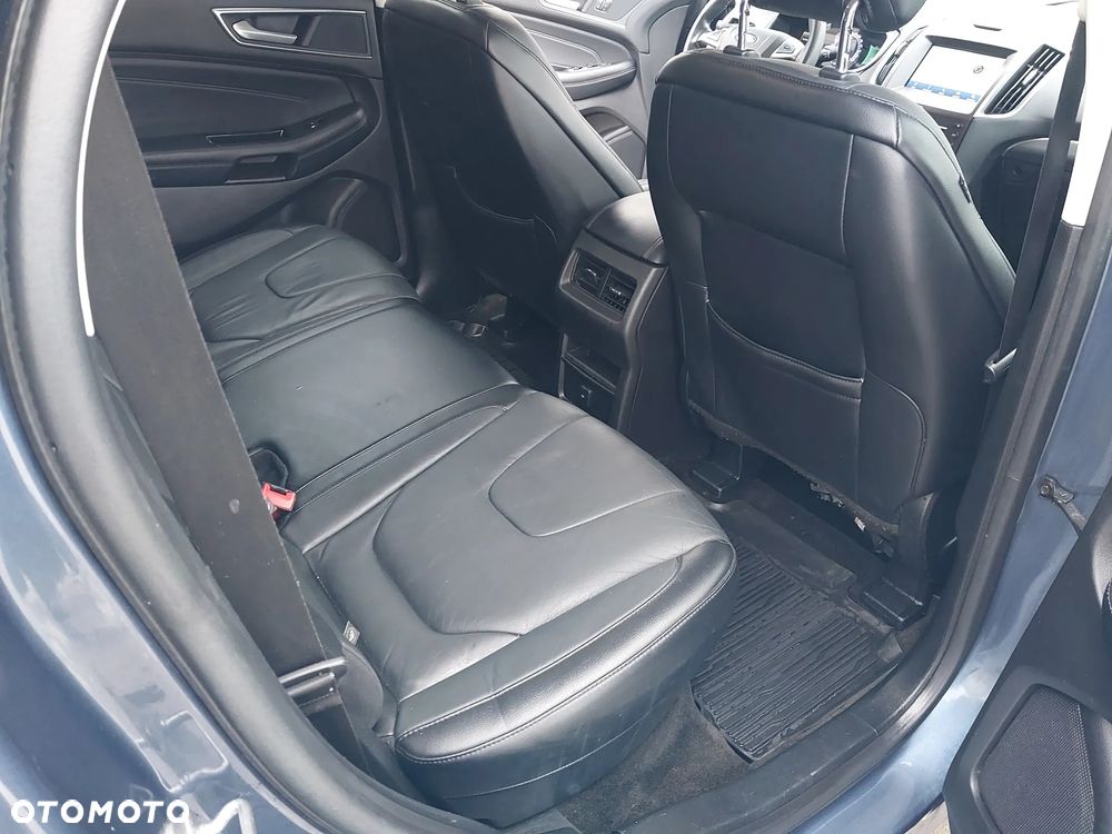 Ford Edge - 16