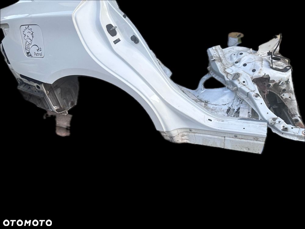 Infiniti Q50 ćwiartka prawy tył poszycie błotnik - 3