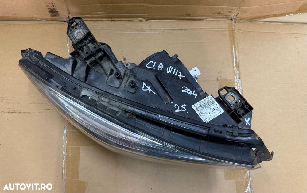 Far dreapta xenon MERCEDES CLA C117, X117 cod A1178201661 an 2013-2017 - 3
