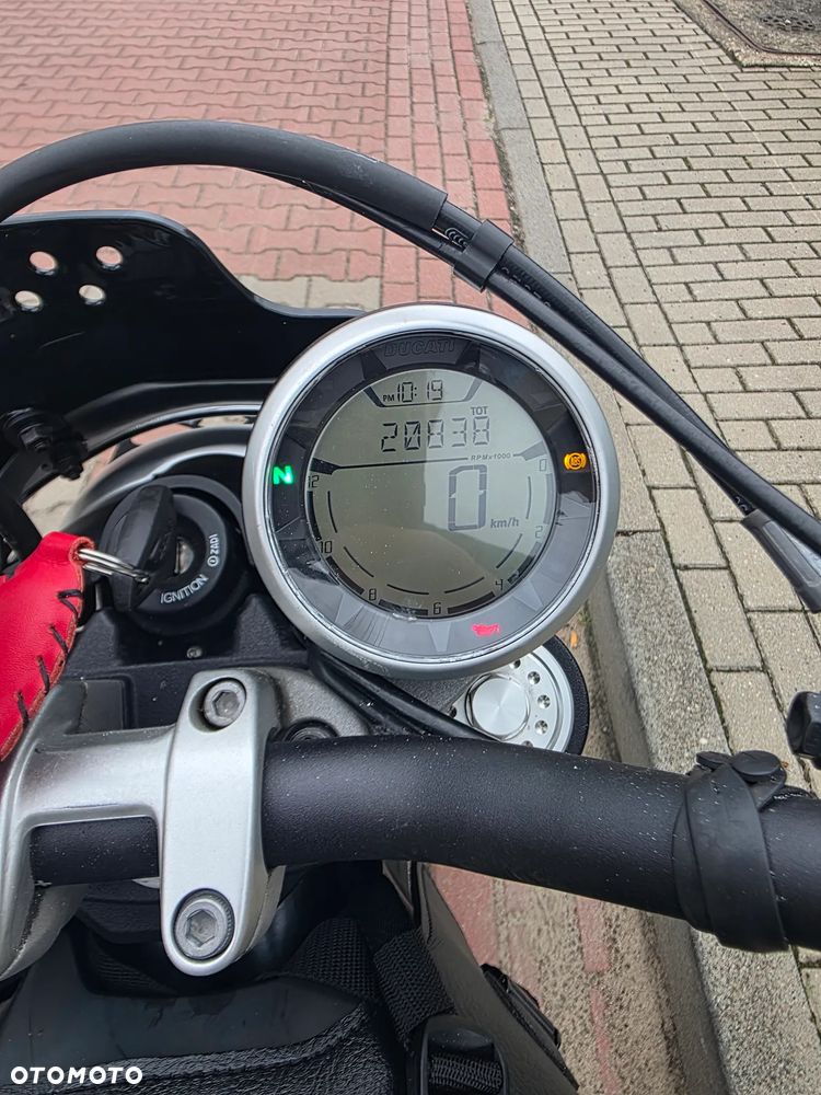 Ducati Scrambler - 10
