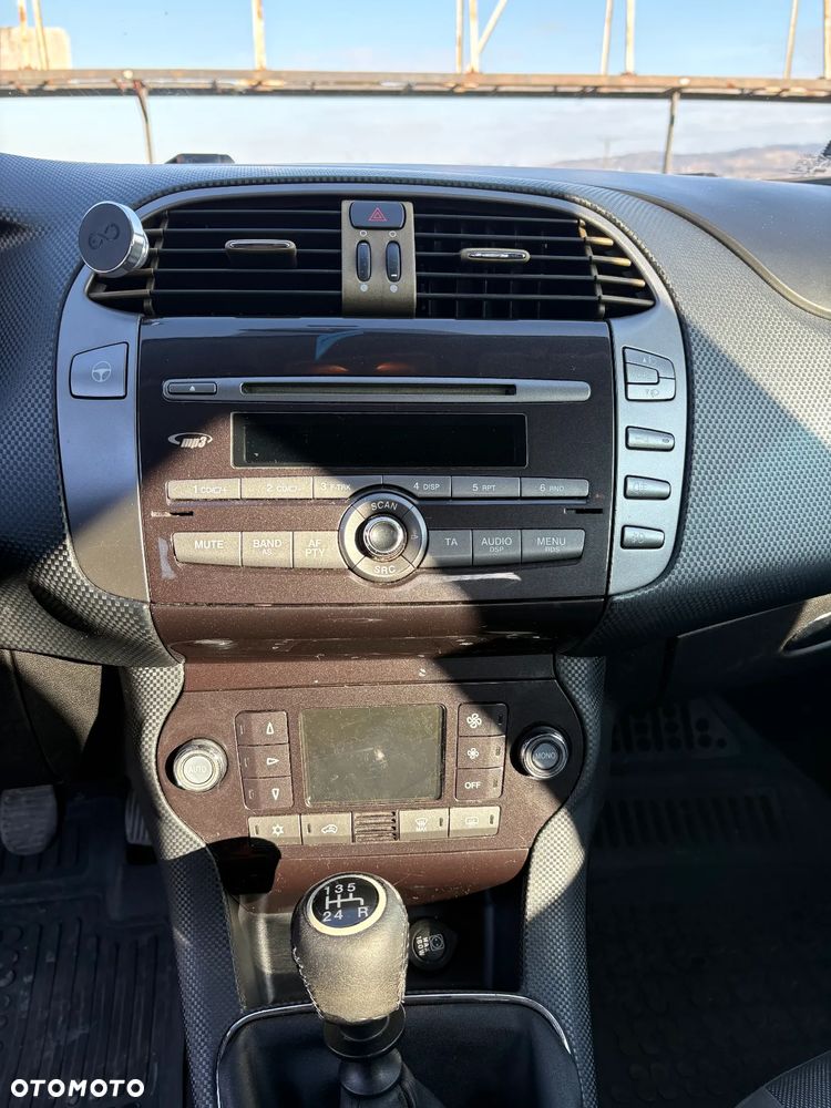 Fiat Bravo 1.9 Multijet Active - 19