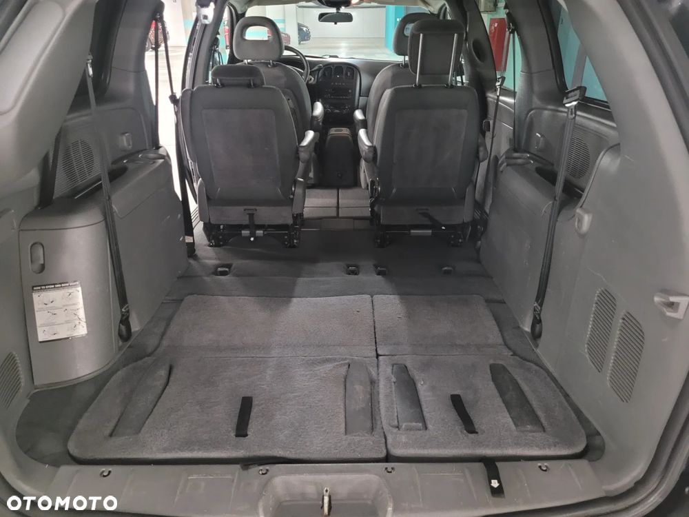 Chrysler Grand Voyager 2.8 CRD SE S&G - 11