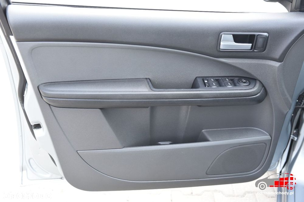 Ford C-MAX - 14