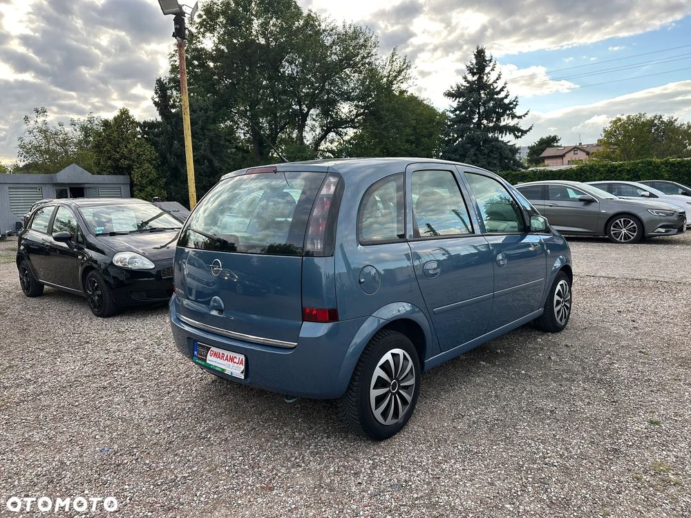 Opel Meriva - 10