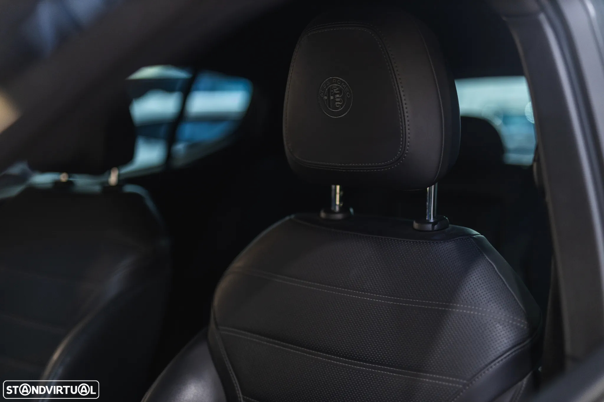 Alfa Romeo Tonale 1.5 Hybrid Veloce - 23