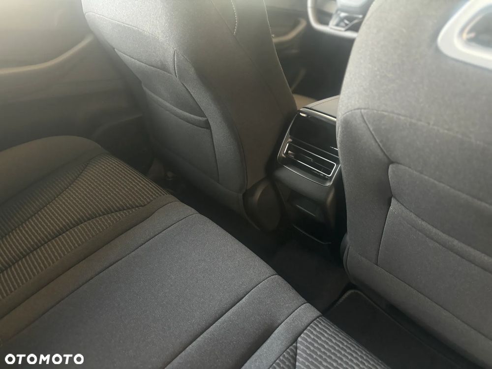 Chery Tiggo 4 1.5 GDI HEV Essential DHT - 12