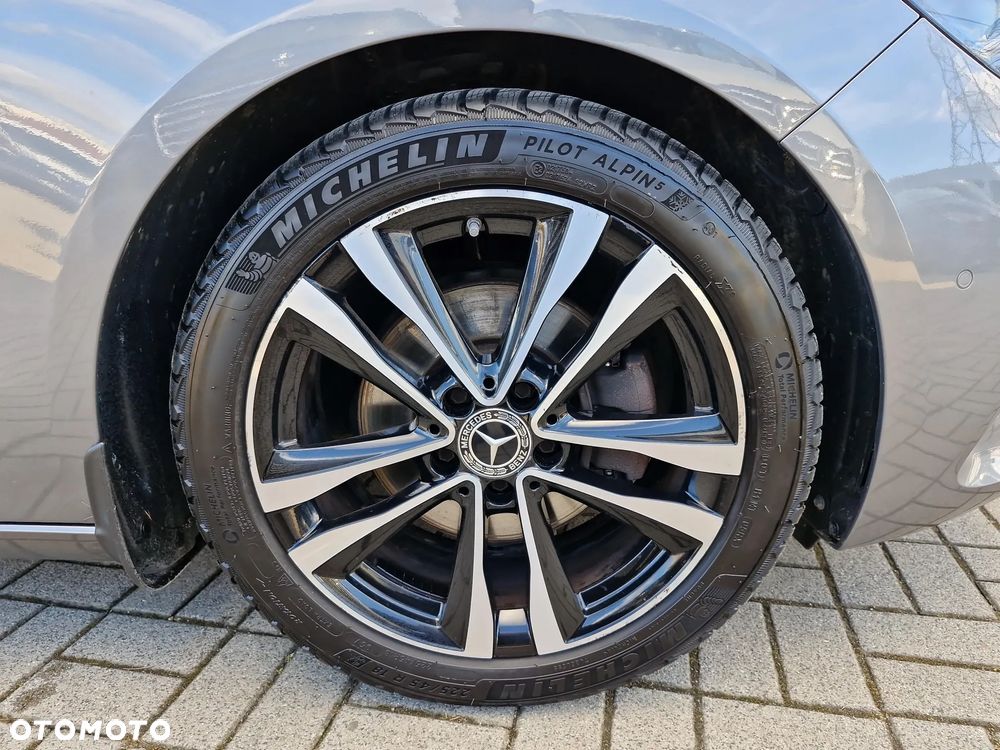 Mercedes-Benz Klasa B 200 Progressive 7G-DCT - 38