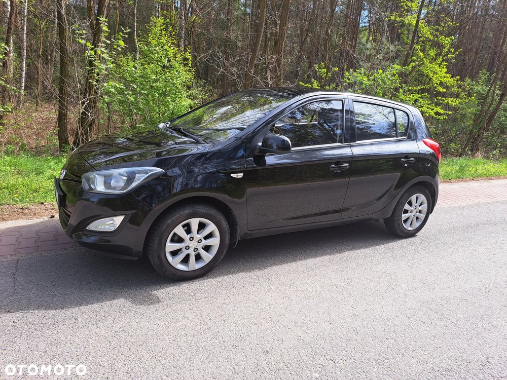 Hyundai i20 1.25 Wersja Jubileuszowa - 14