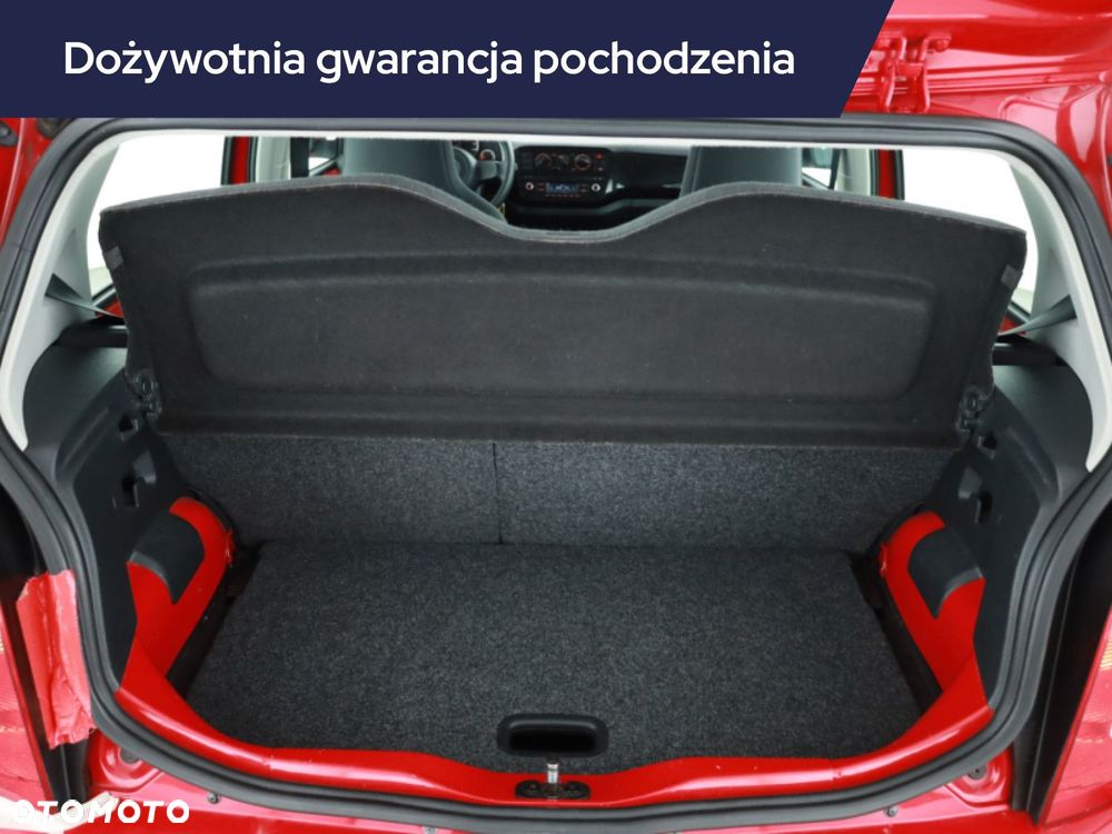 Volkswagen up! - 13
