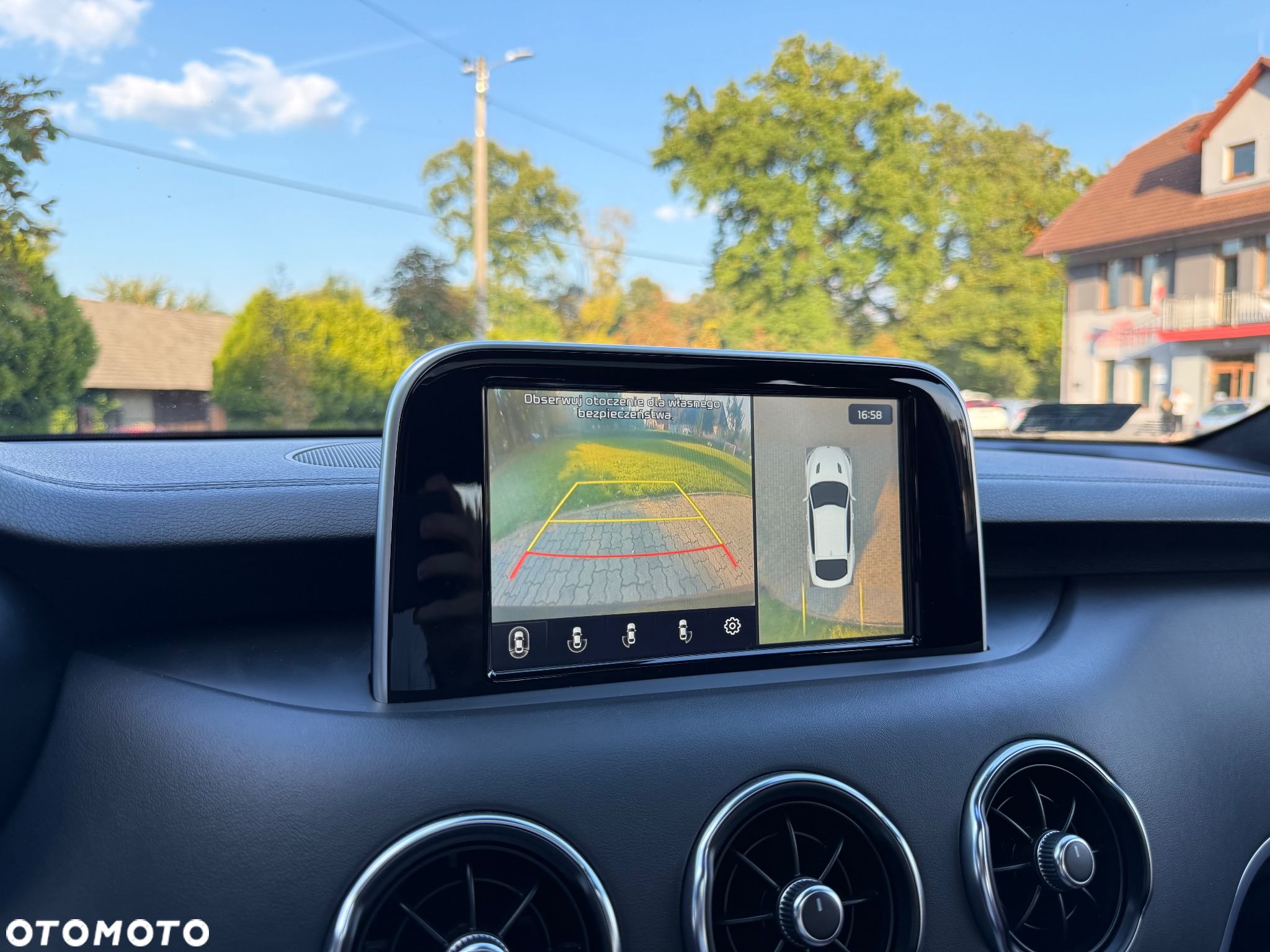 Kia Stinger 2.0 T-GDI GT Line - 32