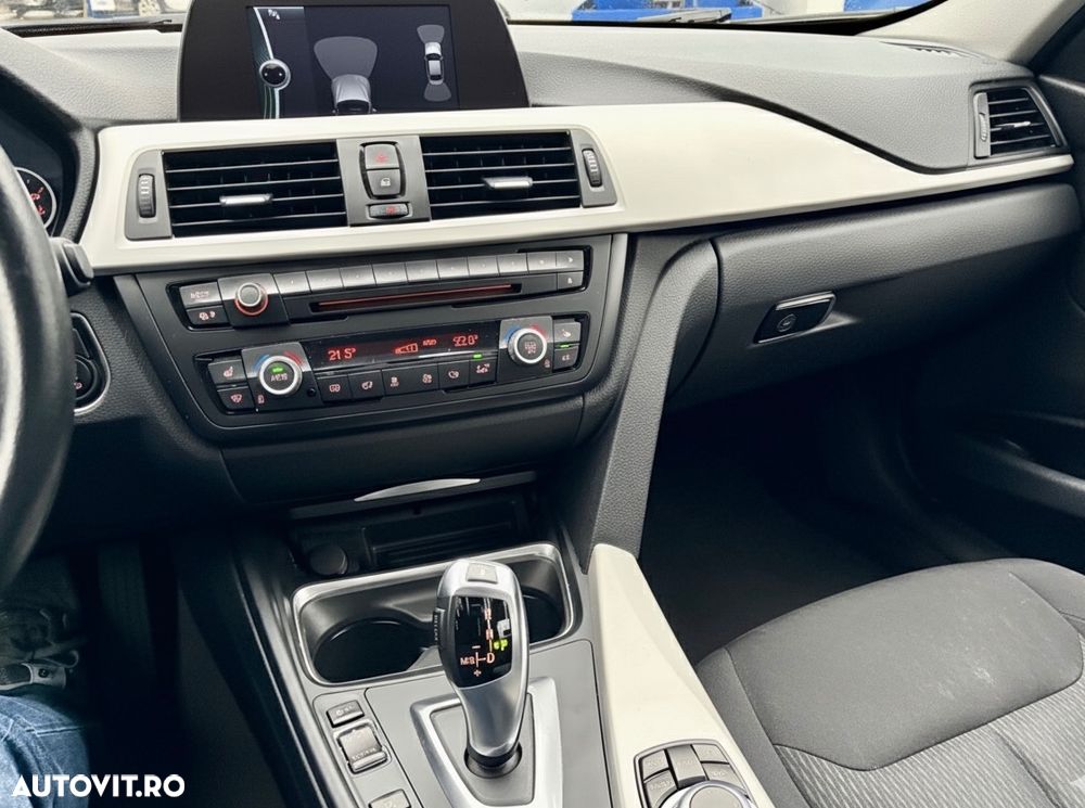 BMW Seria 3 318d Touring Aut. - 7