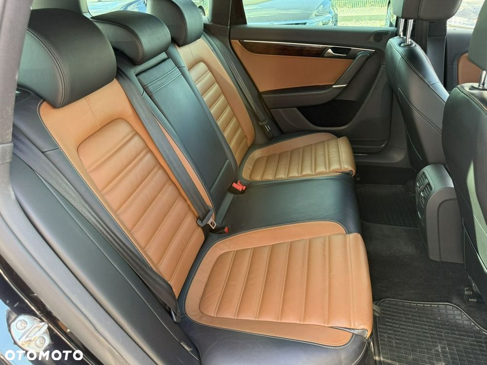 Volkswagen Passat Alltrack 2.0 TDI 4Mot DSG - 15